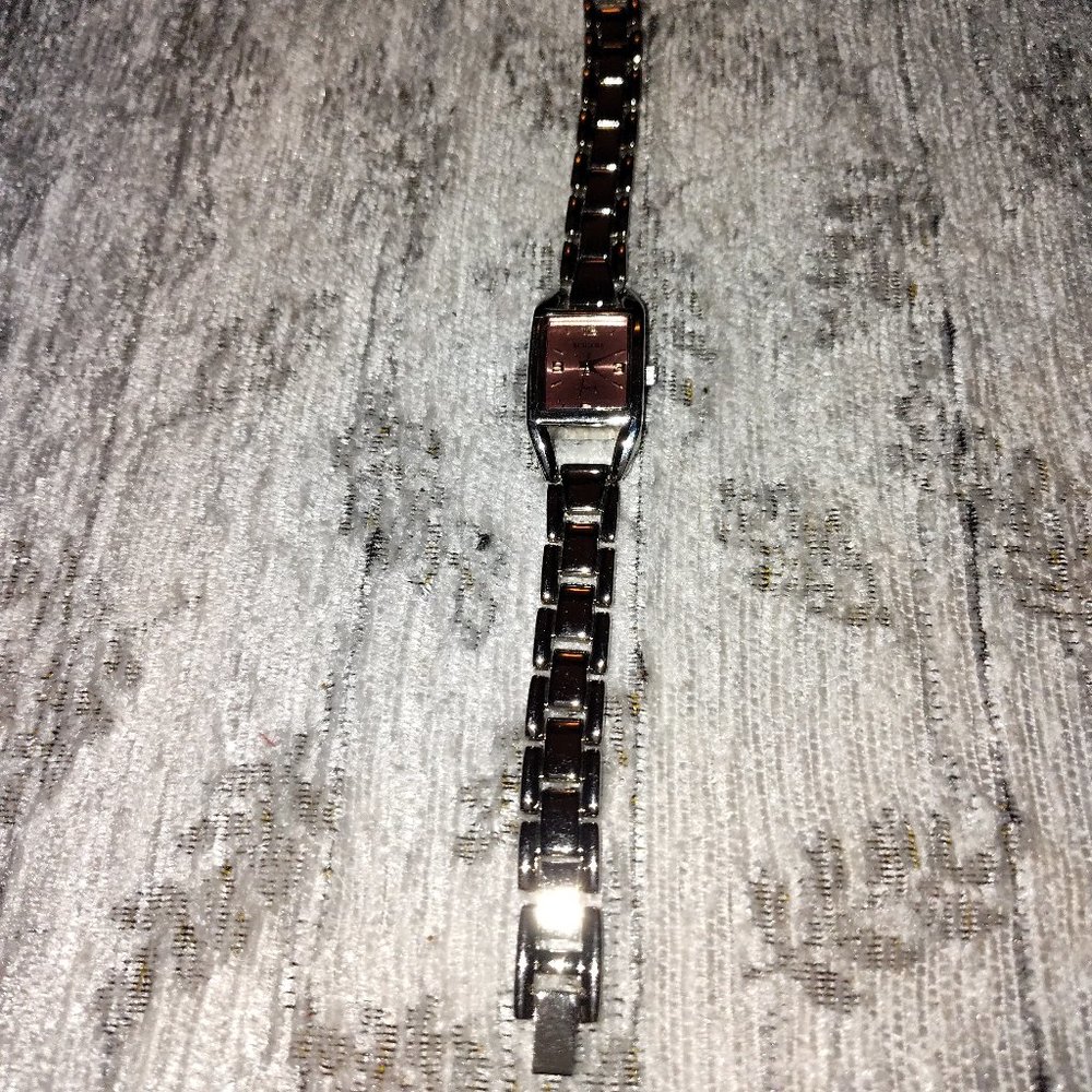 Women's Rumour watch